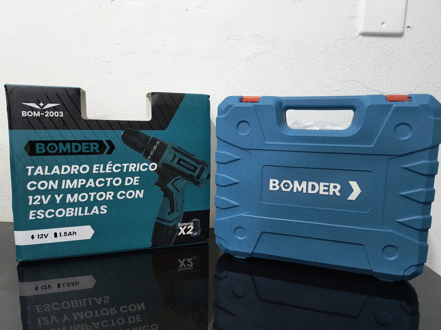 PROMO: Taladro premium 12v c/kit completo.